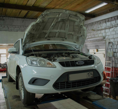Замена нижнего шланга радиатора Ford B-Max 1.0 EcoBoost 125 л.с. 2013-2015
